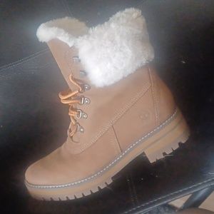 Girls 9 Tims